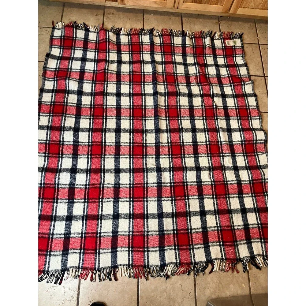 Pine Brooks Maroon Black White Plaid Reversible Fringe Blanket 59”x82” Vintage